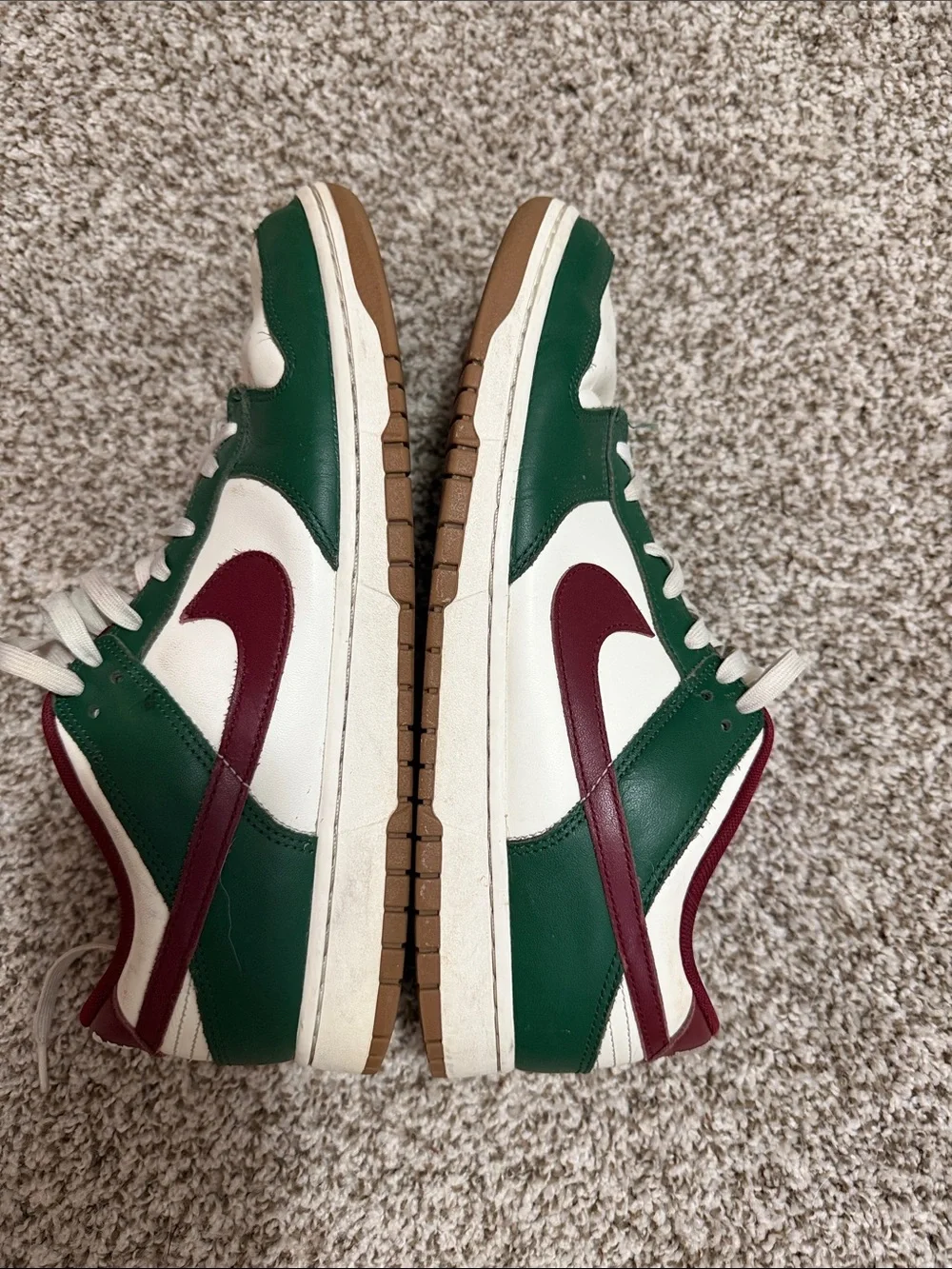 Nike classic low